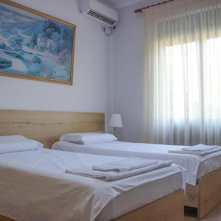 Gjirokastër Ballo Apartments מראה חיצוני תמונה