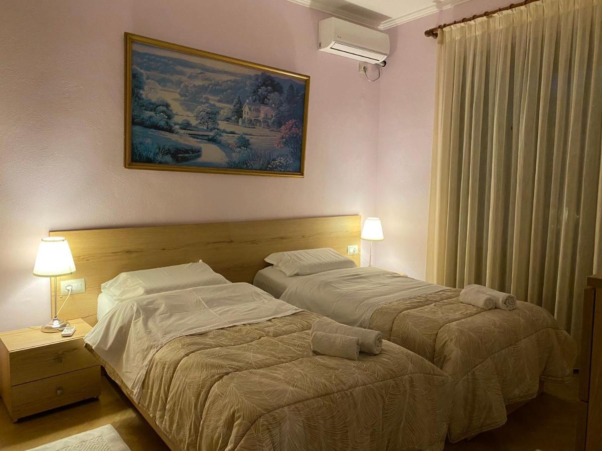 Gjirokastër Ballo Apartments מראה חיצוני תמונה