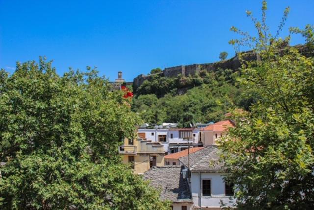 Gjirokastër Ballo Apartments מראה חיצוני תמונה