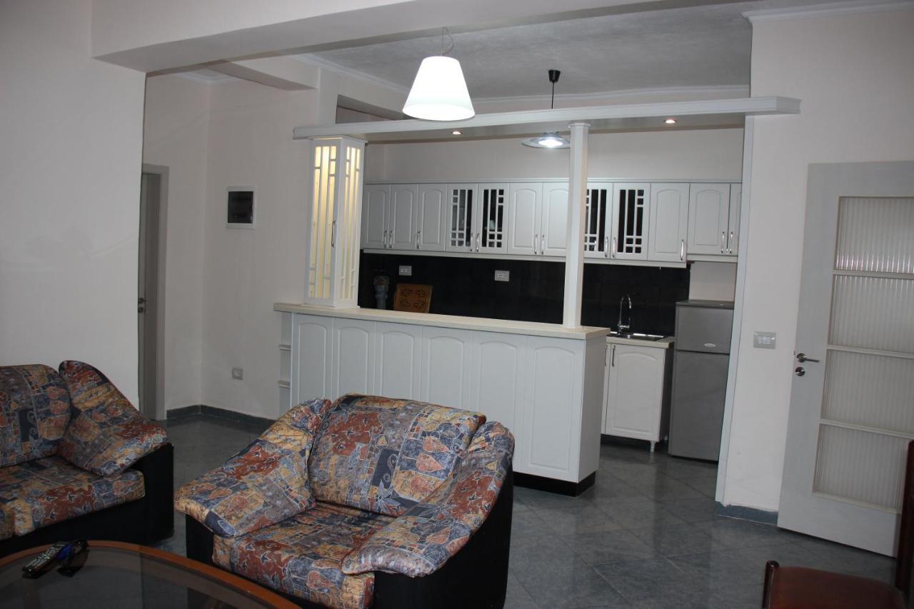 Gjirokastër Ballo Apartments מראה חיצוני תמונה