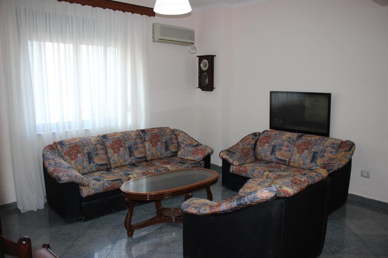 Gjirokastër Ballo Apartments מראה חיצוני תמונה