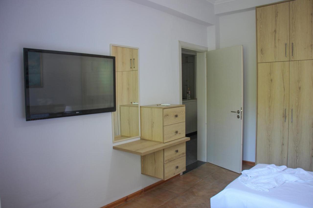 Gjirokastër Ballo Apartments מראה חיצוני תמונה