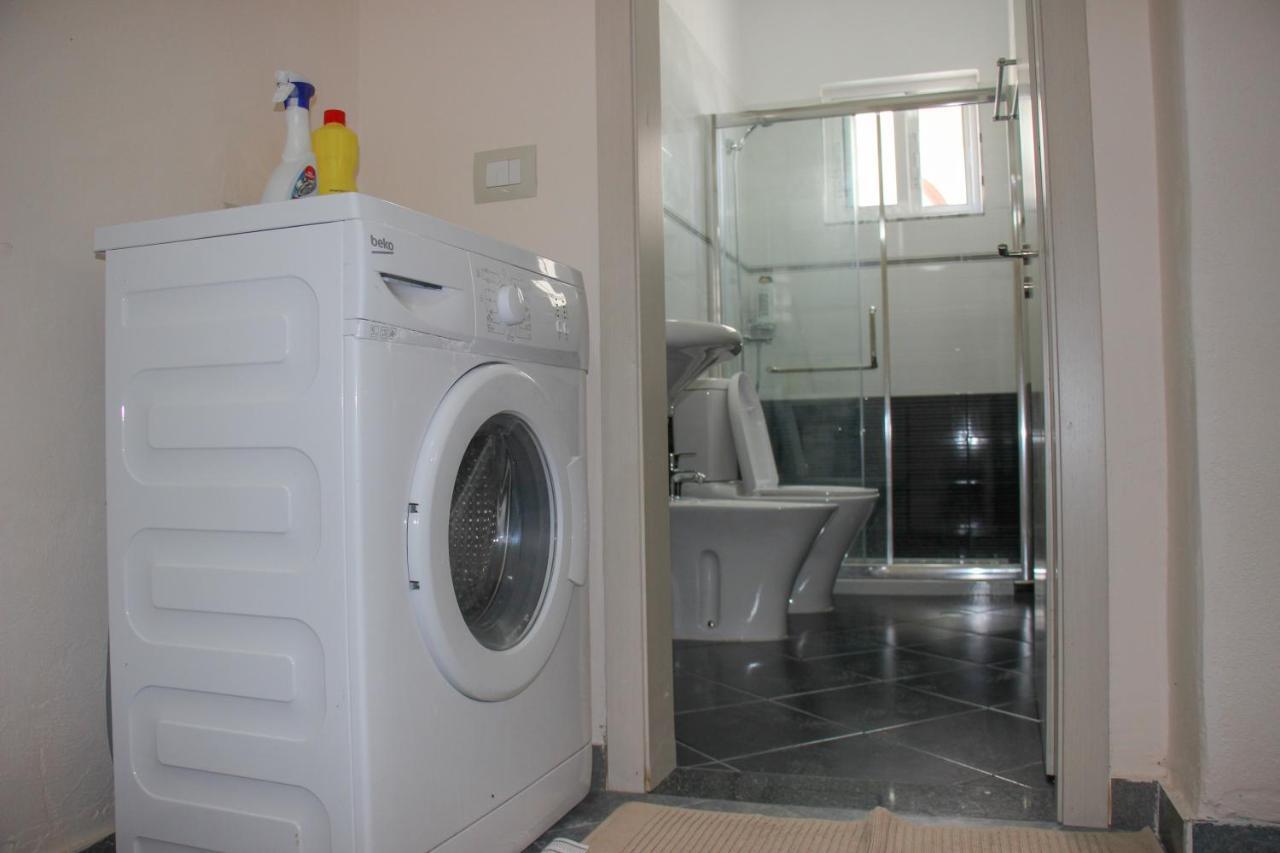 Gjirokastër Ballo Apartments מראה חיצוני תמונה
